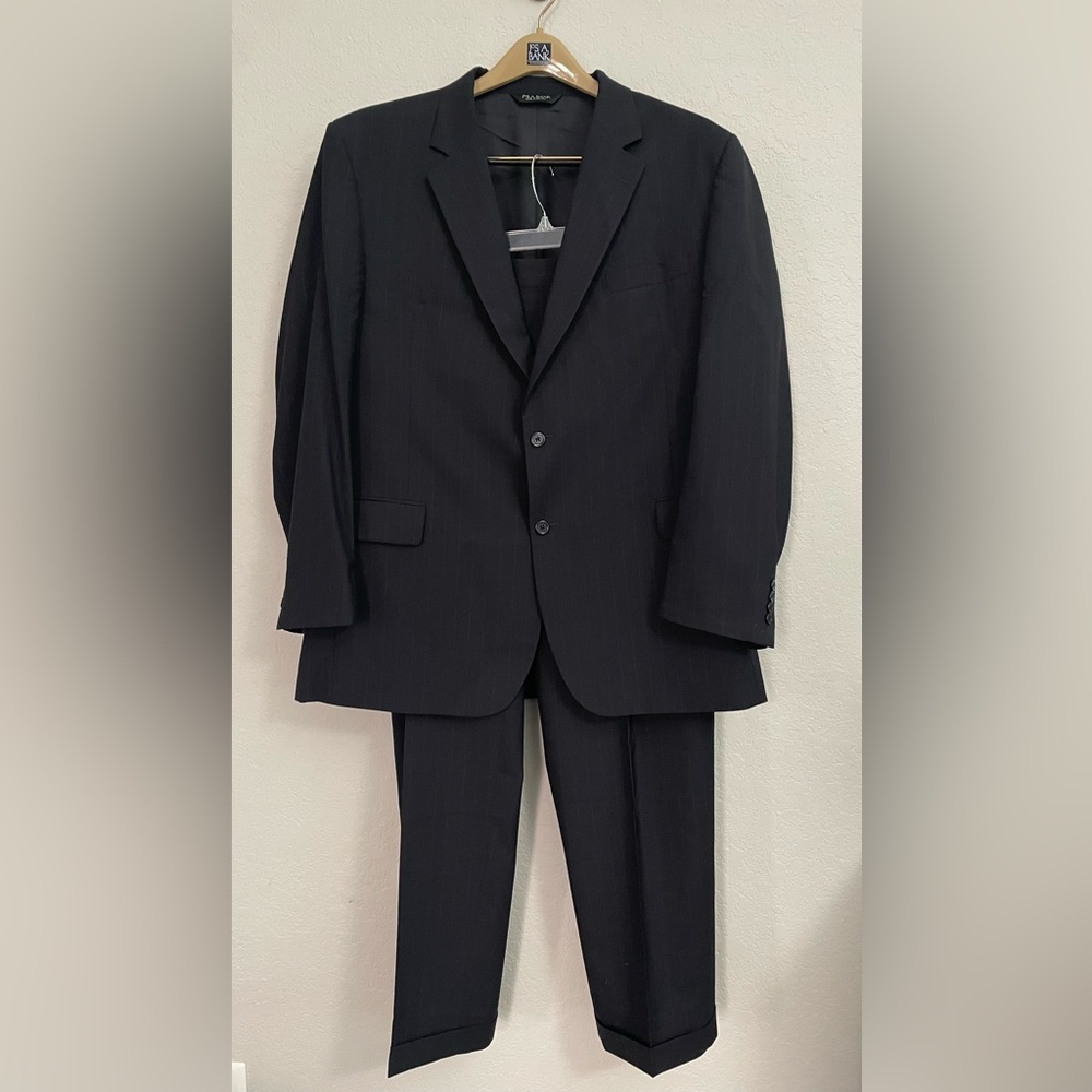Jos A Bank Big and Tall Fit Charcoal Gray Pinstripe Suit - 40 Long